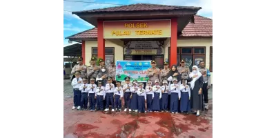 Kunjungan ke Polsek Pulau Ternate